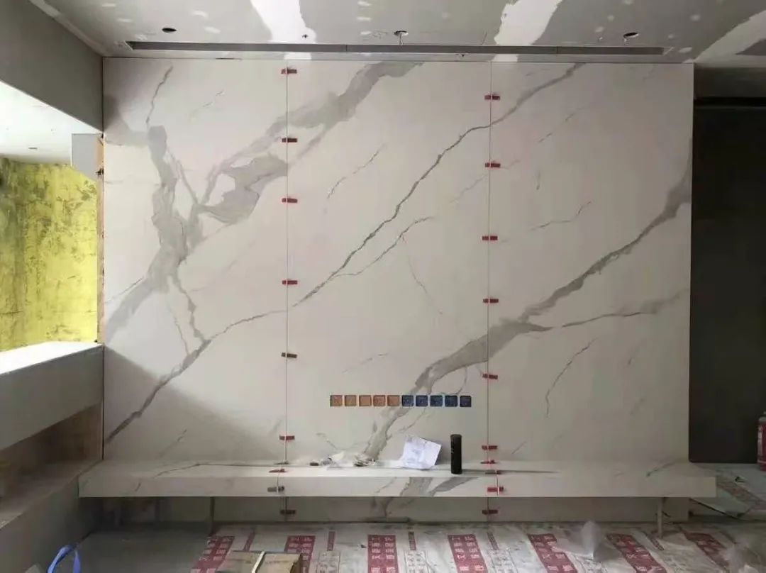 巖板背景墻丨越簡單越高級，讓你的家更美！